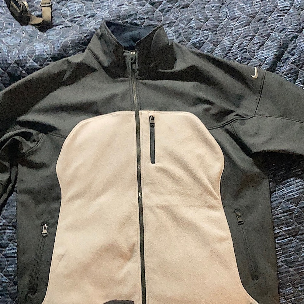 Nike jacket new never worn size XL